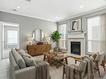 1923 Maplewood Trail