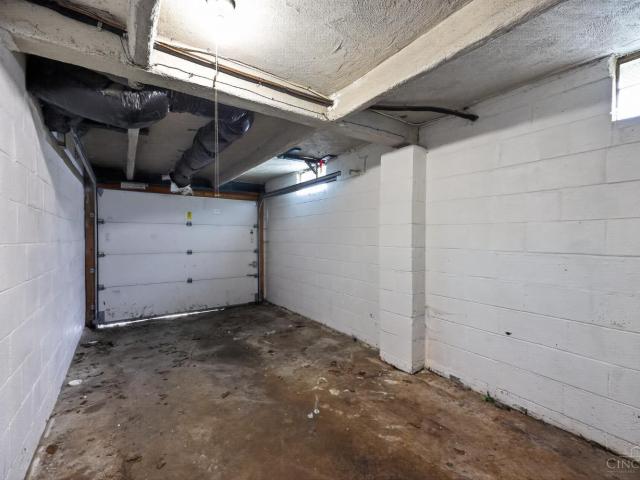 1923 Ashbrook Drive