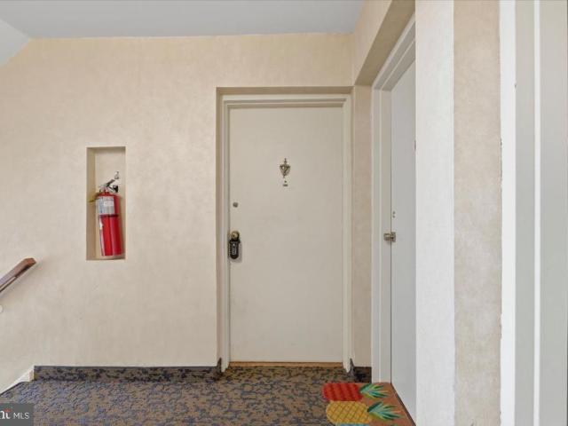 1923 Wilson Lane # 201