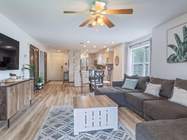 192 W Rockford Drive # 5