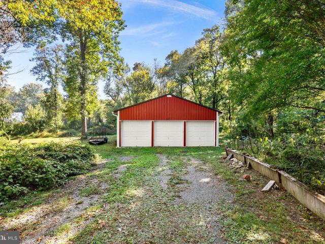 19347 Hundred Acres Lane