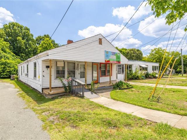1934 E Market Street