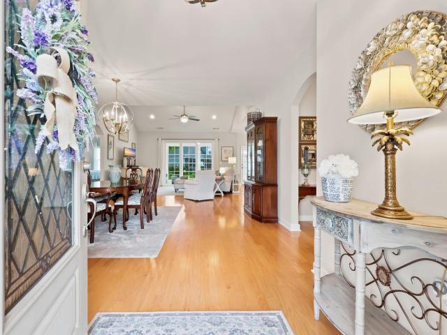 1934 Pine Cone Ln
