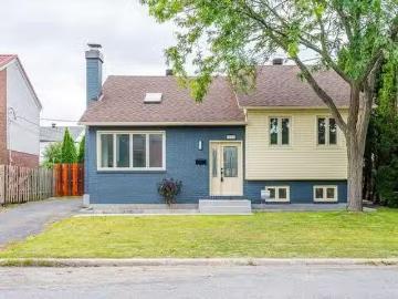 House for sale in Longueuil - Garden, Fireplace