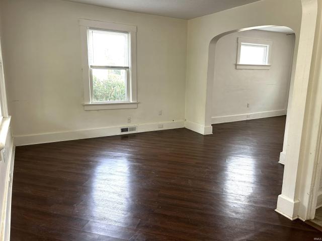 1936 Bayer Avenue