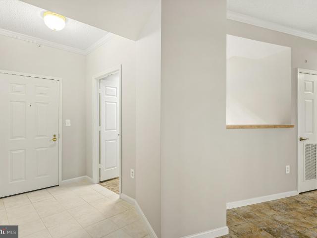 19375 Cypress Ridge Ter, Unit 114, Leesburg, VA 20176 | MLS #VALO2114