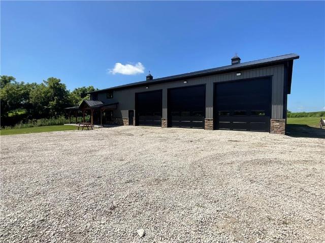 19383 Bottomview Road