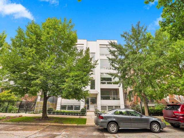 1938 N Francisco Avenue # 1S