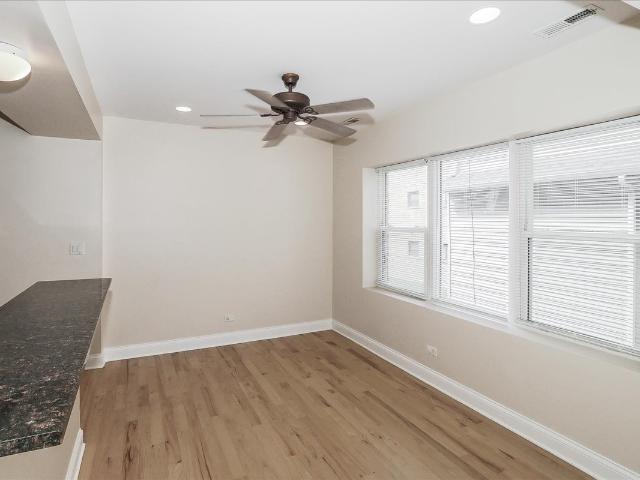 1939 w granville avenue # 1