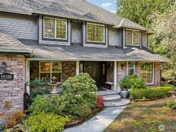 19301 SE 16th St, Sammamish, WA 98075 | MLS #2510