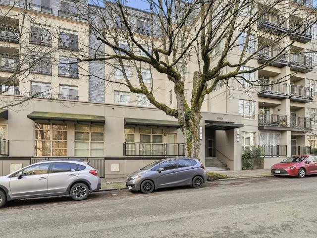 1930 nw irving st #302, portland, us, or