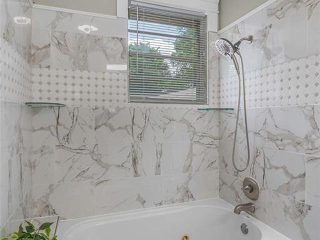 1930 Cross Lake Blvd, Shreveport, LA 71109 | MLS #21242