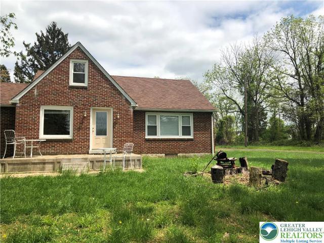 1931 Meadows Rd, Hellertown, PA 18055 | MLS #768705
