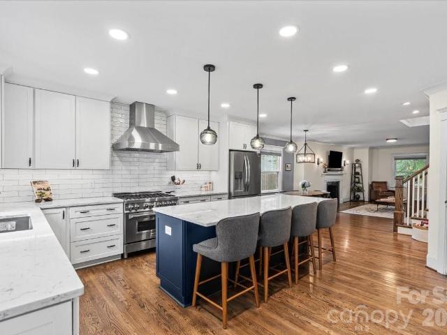 1931 Chatham Avenue