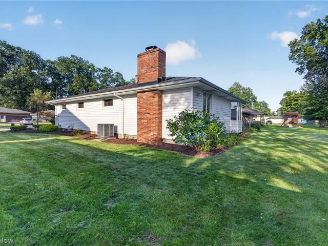 1931 Dodge Drive NW