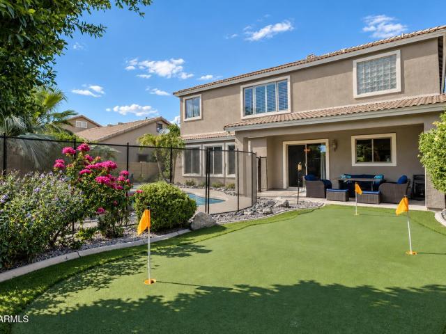 1931 e redwood drive