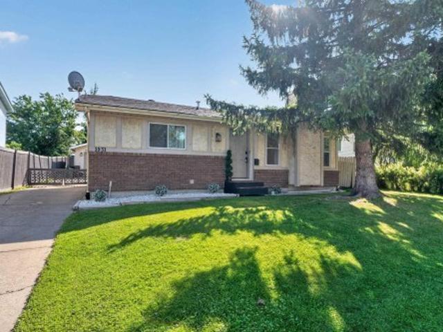 1931 145A Avenue Nw, Edmonton, AB, T5Y 1S9 house for sale | Listing ID E4505 | Royal LePage