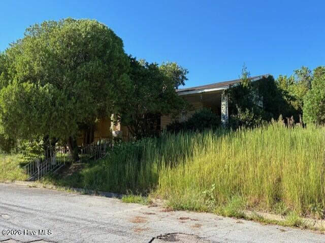 1932 M L King Jr Boulevard