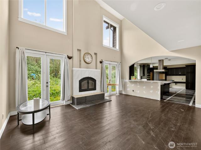 1932 nd Avenue SE