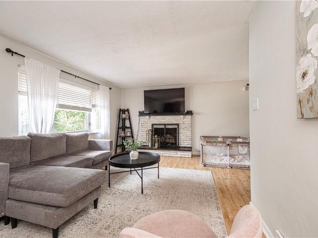 1933 Broadview Pl