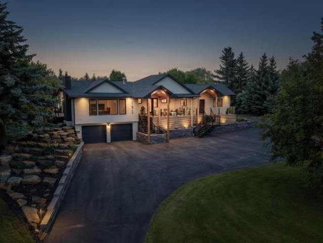 193 52 Rge Road 233, Rural Strathcona County, AB, T8B 1C7 Luxury House for sale | Listing ID E4503 | Royal LePage Carriage Trade Luxury Properties