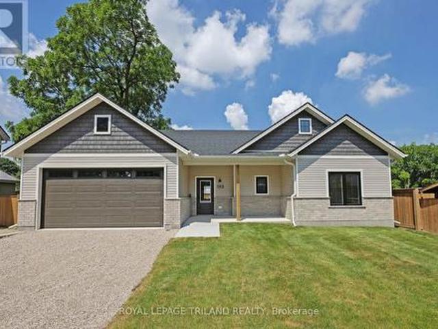 193 Catherine Street, North Middlesex Parkhill, ON, N0M 2K0 house for sale | Listing ID X13543 | Royal LePage