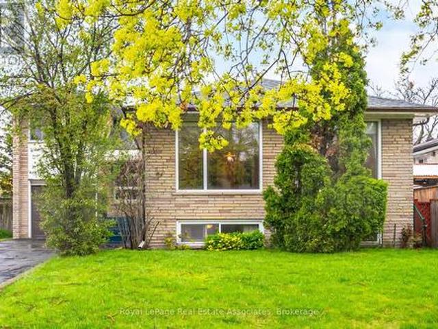 193 Kingsview Boulevard, Toronto, ON, M9R 1V7 house for sale | Listing ID W13519 | Royal LePage