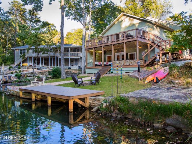 193 Meadowview Drive