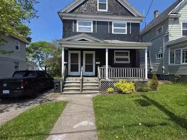 193 Park St. Street, Sydney, NS, B1P 4W7 house for sale Lis.