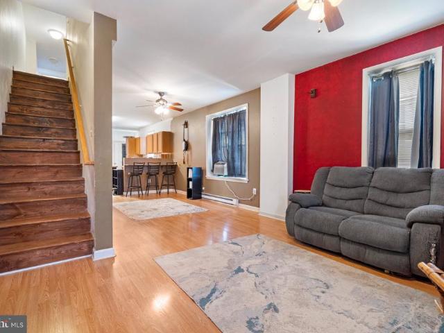 193 W Wilson Boulevard