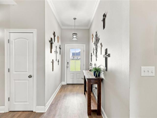 19440 Deerfield Loop