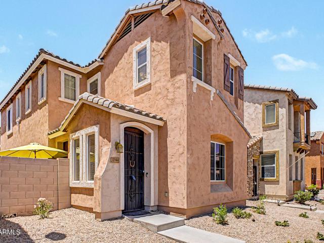1944 N 77TH Glen