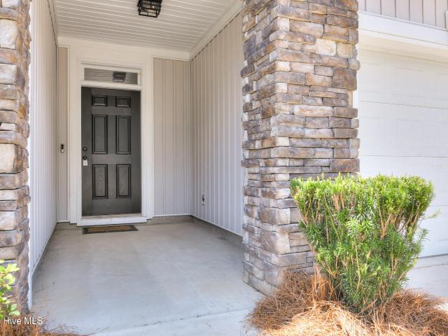 1944 Kenlock Drive