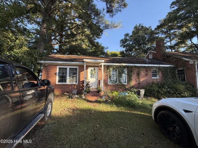 1946 Paradise Road