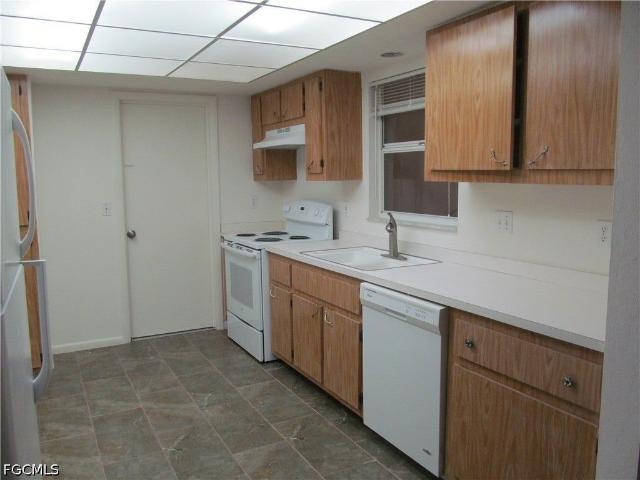 19486 Poppytree Court, Lehigh Acres, US, FL