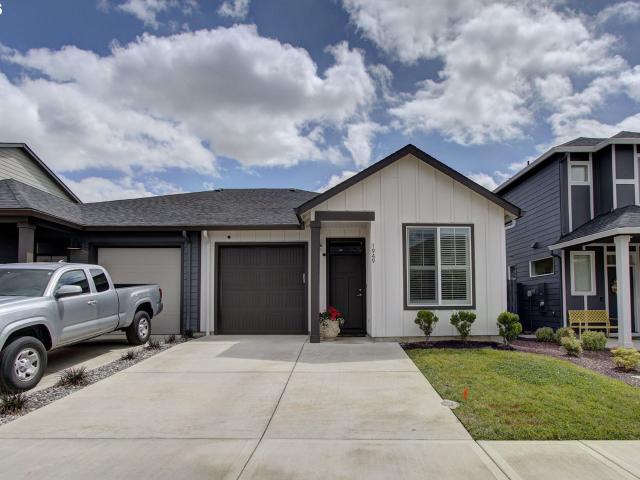 1949 NW 19TH CT