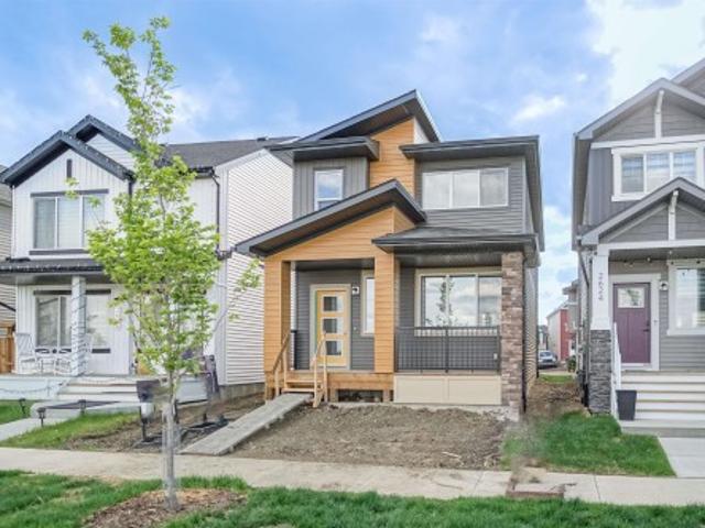 1949 Avenue, Edmonton, AB, T6M 3M5 house for sale | Listing ID E4495 | Royal LePage