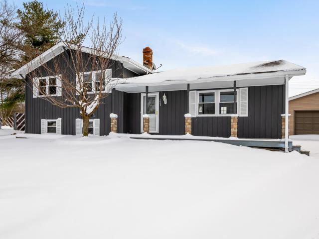 1949 Terri Ln, Schererville, IN 46375 | MLS #831511