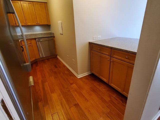 1940 Cherry Lane # 213