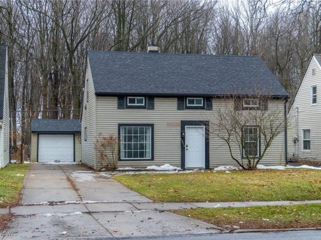 19414 Meadowlark Ln, Warrensville Heights, OH 44128