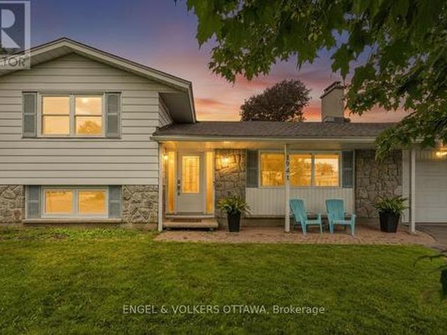 1941 Conrad Avenue, Ottawa, ON, K1H 6V7 house for sale | Listing ID X13571 | Royal LePage