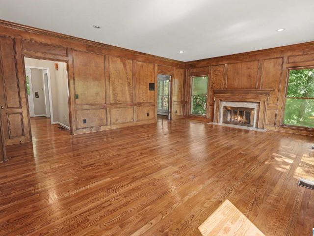 1941 River Way Drive