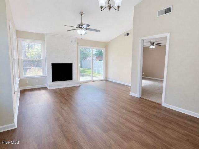 1941 Rolling Ridge Drive