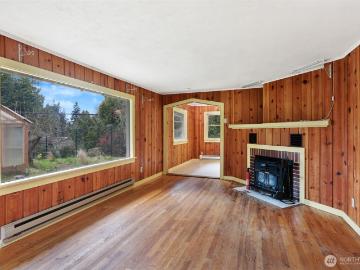1941 th Avenue W