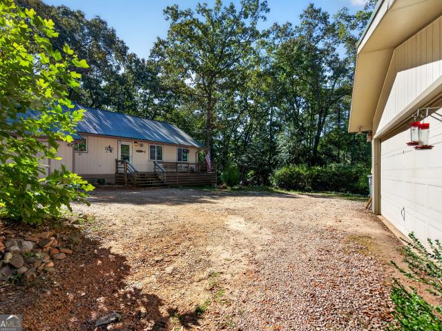 1942 Salem Road