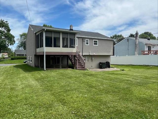 1942 Split Rock Road
