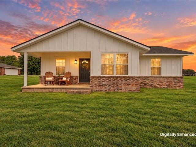 19438 W Highway 12, Gentry, AR 72734