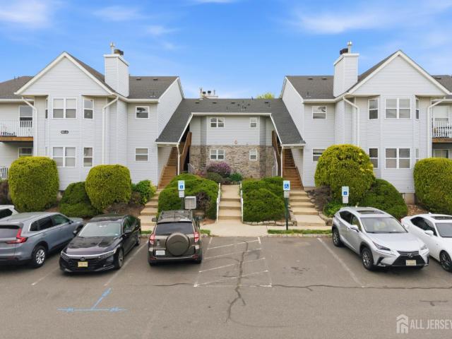 194 Bexley Ln, Piscataway, NJ 08854 | MLS #2618 R