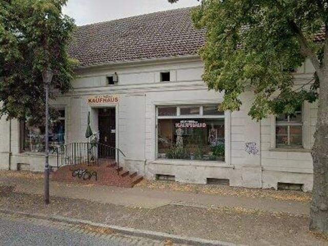 194 m2 apartment for rent in Oberhavel