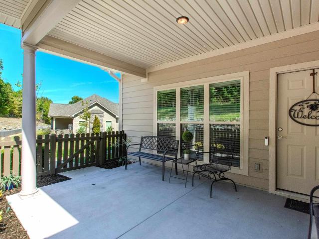 194 Mountain Terrace Circle